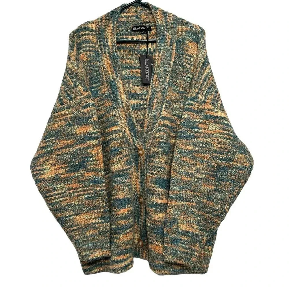 BlankNYC women’s NWT’s Beloved Promise sweater. Size large